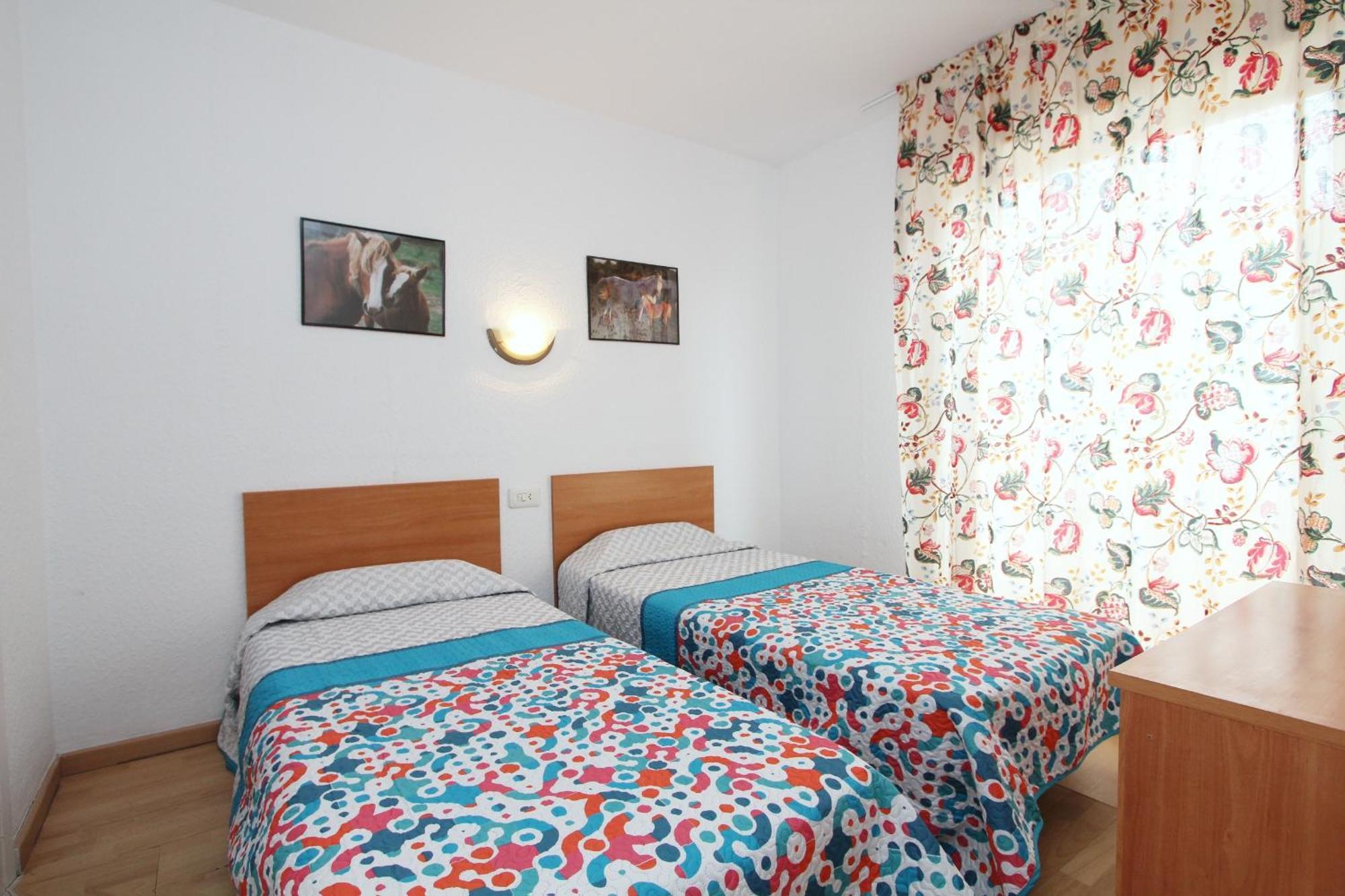 Apartaments Nautic يوريت دي مار الغرفة الصورة